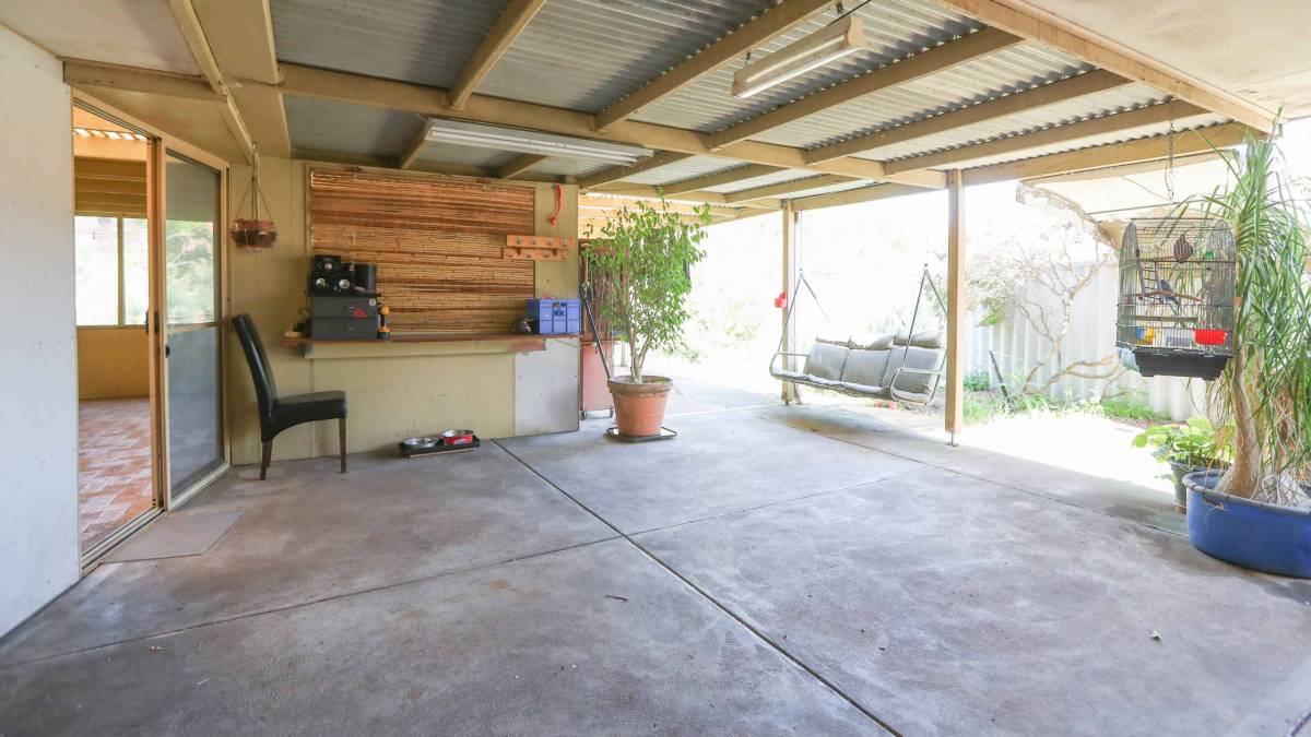 3 Coombs Place, Mandurah, WA 6210 AUS