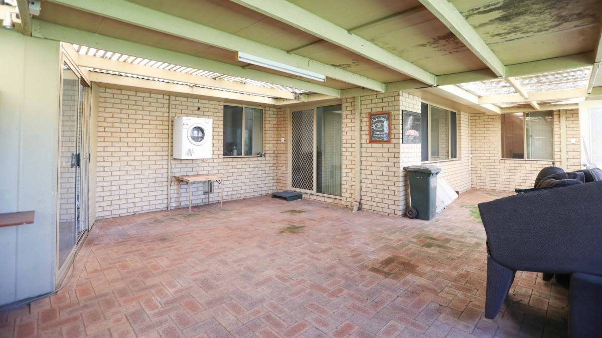 3 Coombs Place, Mandurah, WA 6210 AUS
