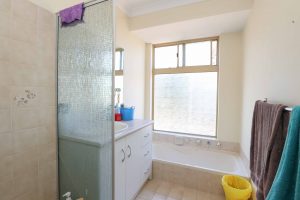 3 Coombs Place, Mandurah, WA 6210 AUS