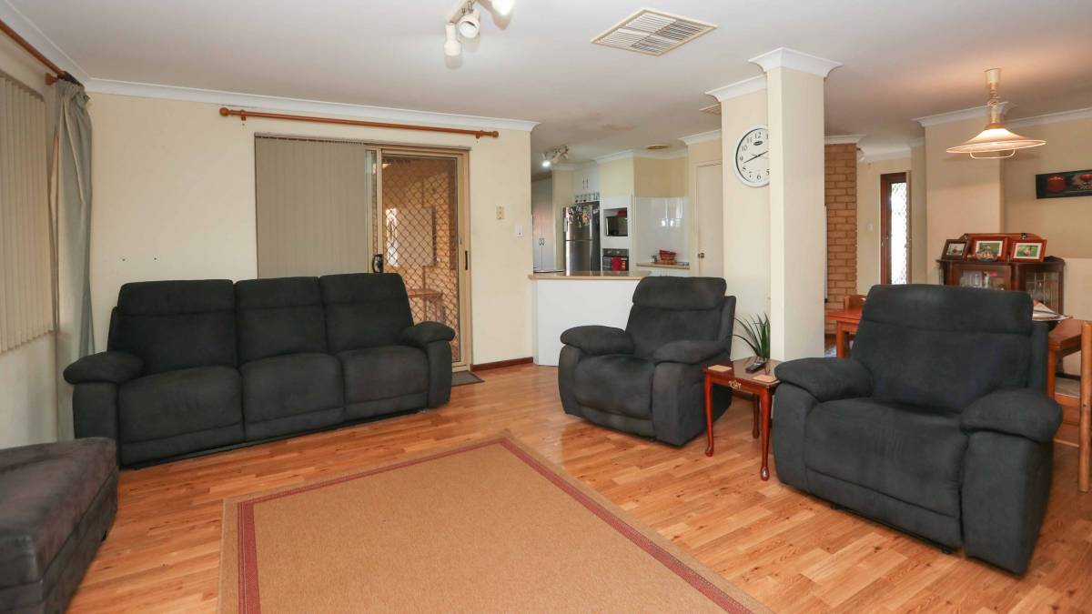 3 Coombs Place, Mandurah, WA 6210 AUS