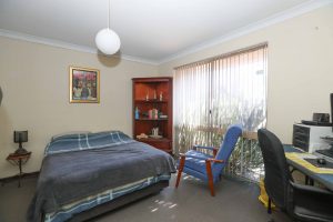 3 Coombs Place, Mandurah, WA 6210 AUS