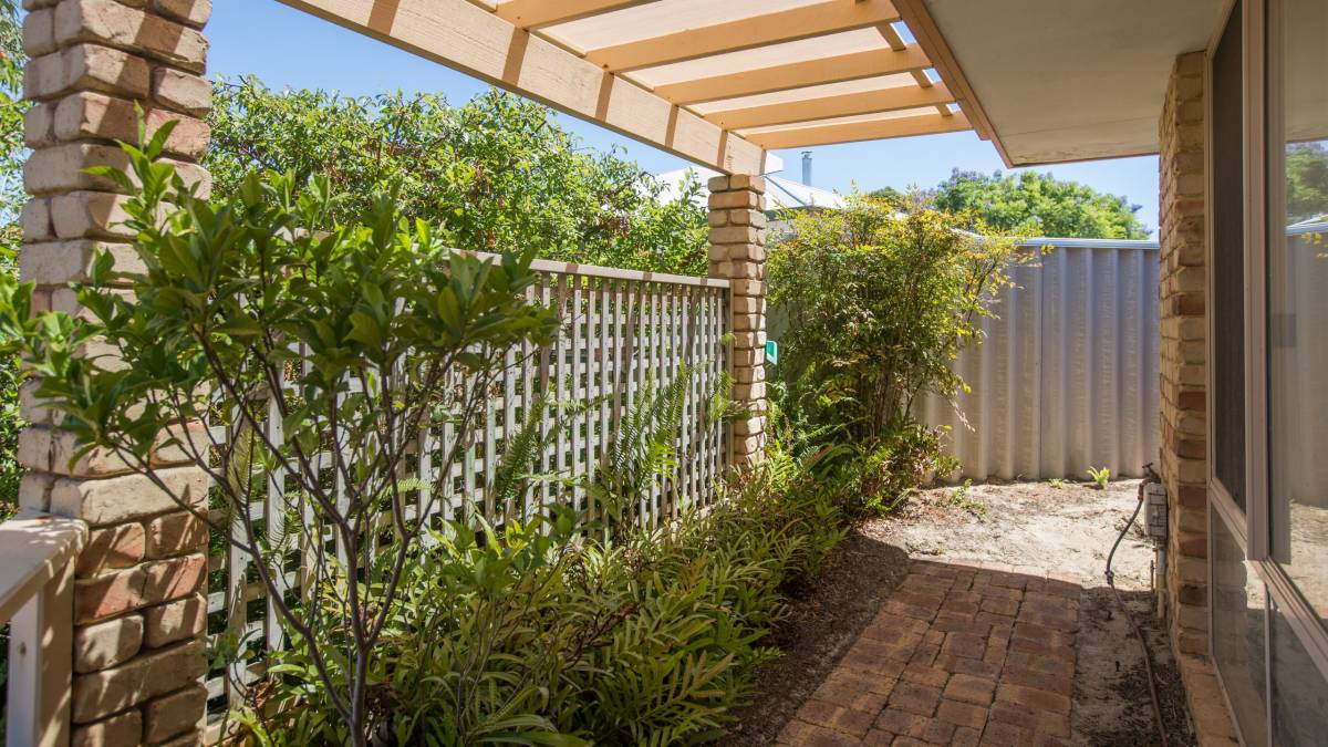 4 Elms Court, Erskine, WA 6210 AUS