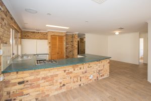 4 Elms Court, Erskine, WA 6210 AUS