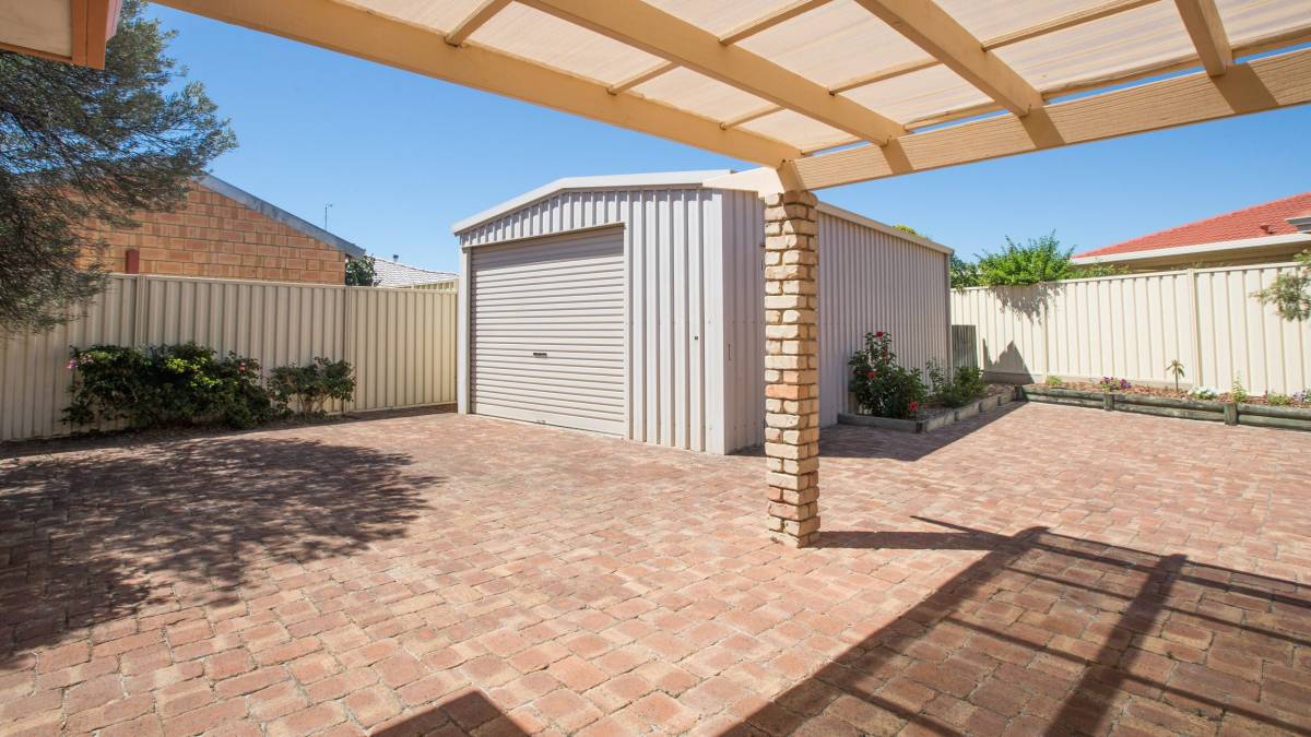 4 Elms Court, Erskine, WA 6210 AUS