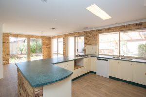 4 Elms Court, Erskine, WA 6210 AUS
