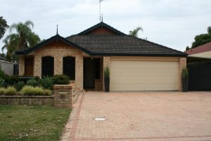 35 Willoughbridge Crescent, ERSKINE, WA 6210 AUS