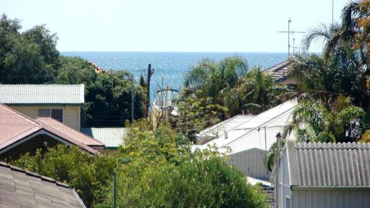 15 Perseus Street, SILVER SANDS, WA 6210 AUS