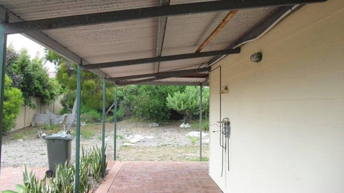77 Ayrton Street, DAWESVILLE, WA 6211 AUS