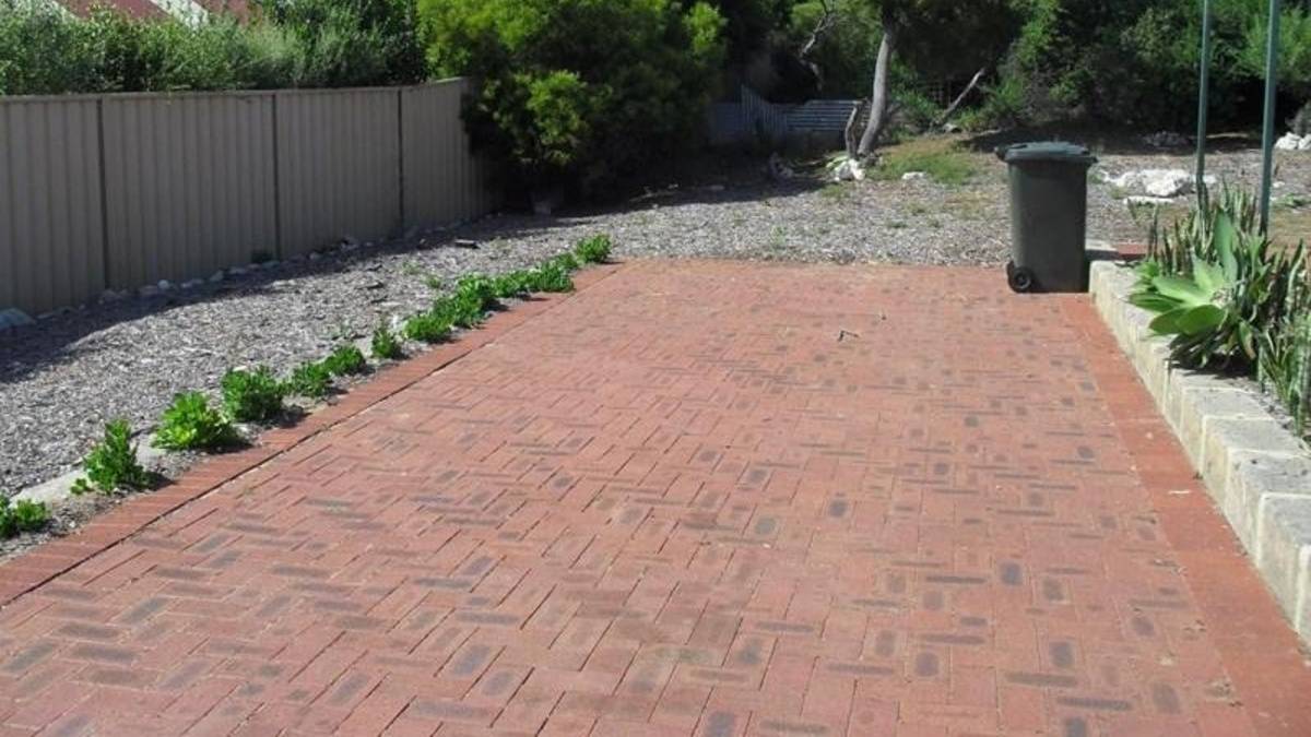 77 Ayrton Street, DAWESVILLE, WA 6211 AUS