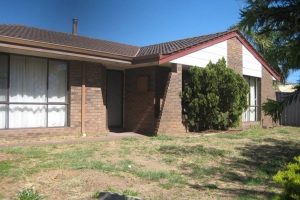1 Illabrook Street, DUDLEY PARK, WA 6210 AUS