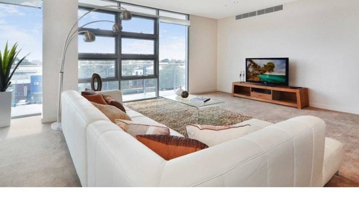 28/1 Barracks Lane, MANDURAH, WA 6210 AUS