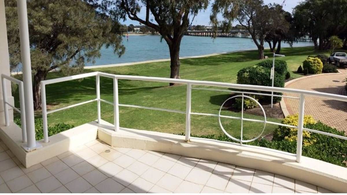 11/1-3 Leslie Street, MANDURAH, WA 6210 AUS