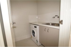 5 Venulosa Avenue, HALLS HEAD, WA 6210 AUS
