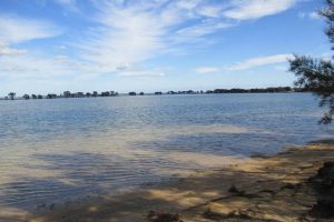 2 Woolah Place, South Yunderup, WA 6208 AUS