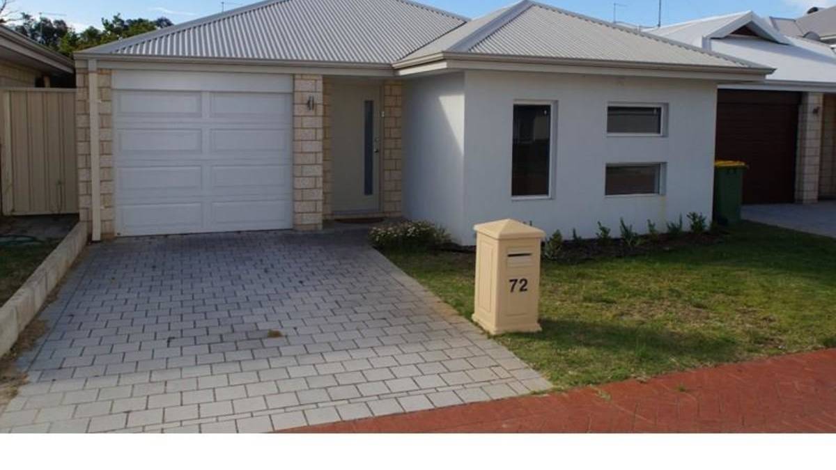 72 Leisure Way, HALLS HEAD, WA 6210 AUS