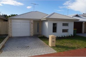 72 Leisure Way, HALLS HEAD, WA 6210 AUS