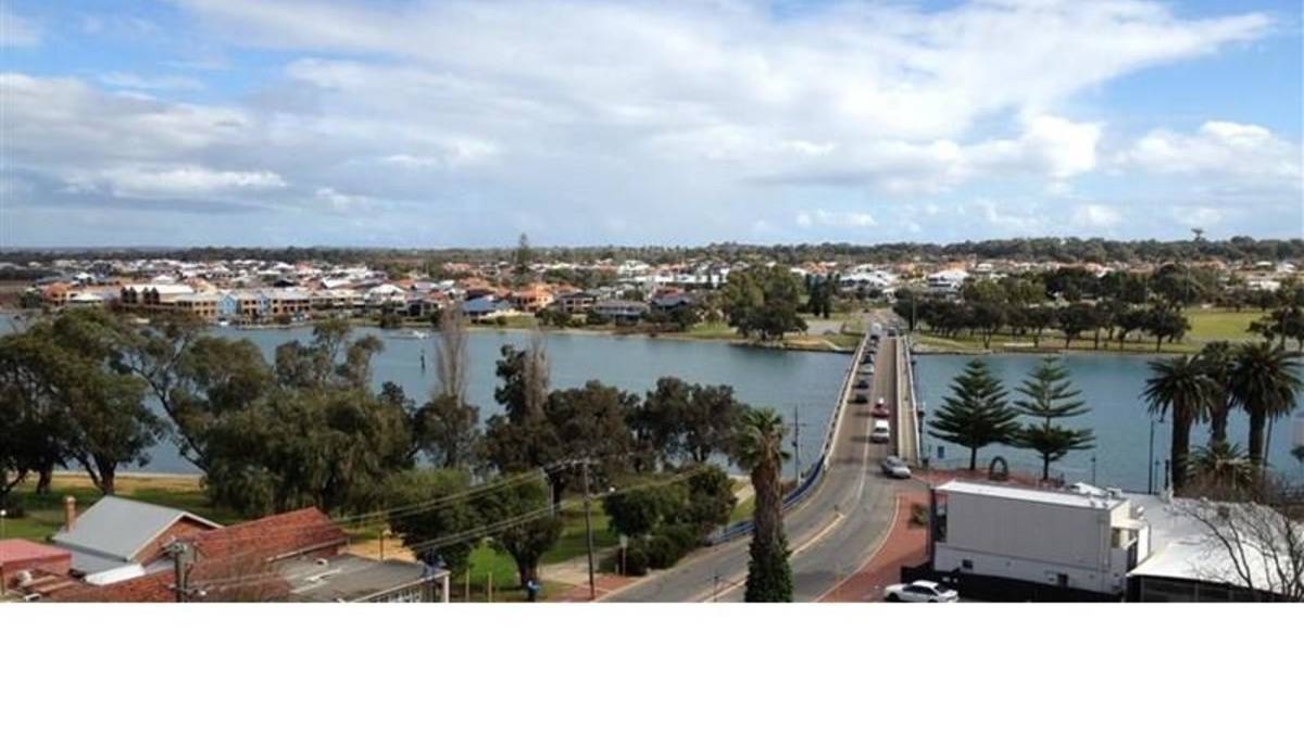 33/1 Barracks Lane, MANDURAH, WA 6210 AUS