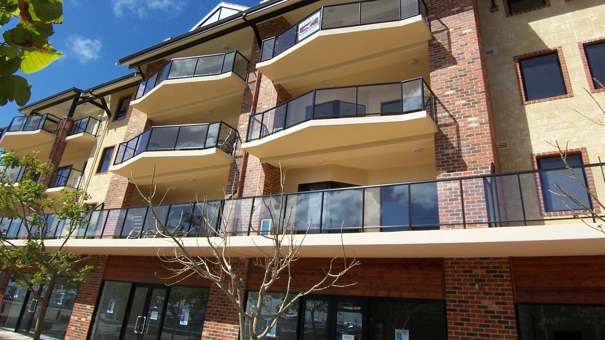 19/37 Dolphin Drive, MANDURAH, WA 6210 AUS