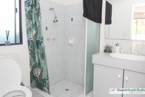 42 Wilderness Drive, Dawesville, WA 6211 AUS