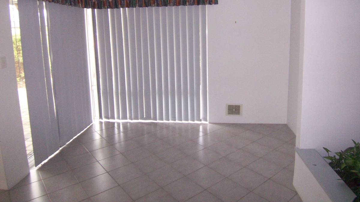5 Carabeen Place, HALLS HEAD, WA 6210 AUS