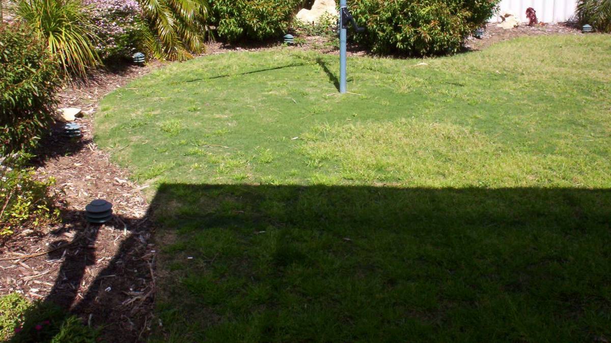 5 Carabeen Place, HALLS HEAD, WA 6210 AUS