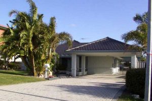 5 Carabeen Place, HALLS HEAD, WA 6210 AUS