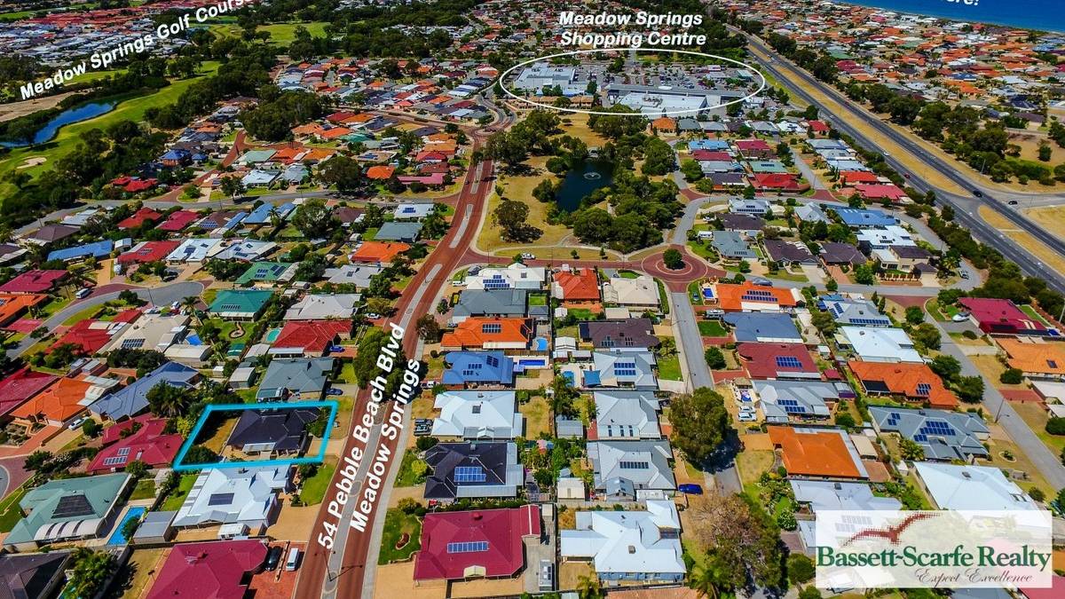 54 Pebble Beach Boulevard, MEADOW SPRINGS, WA 6210 AUS