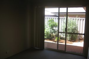 6/4 Binnar Court, ERSKINE, WA 6210 AUS