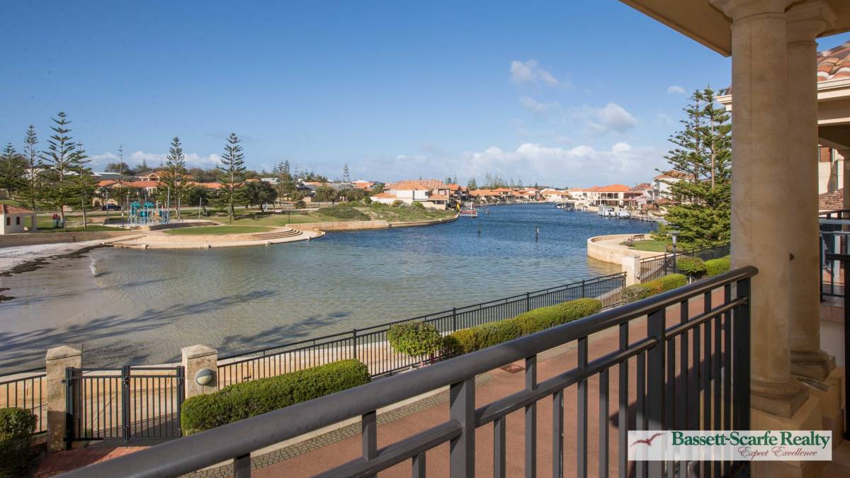 6/5 Westview Parade, Wannanup, WA 6210 AUS