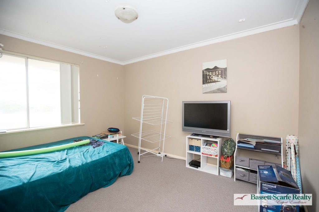 6 Oversby Street, Halls Head - Thumbnail 5