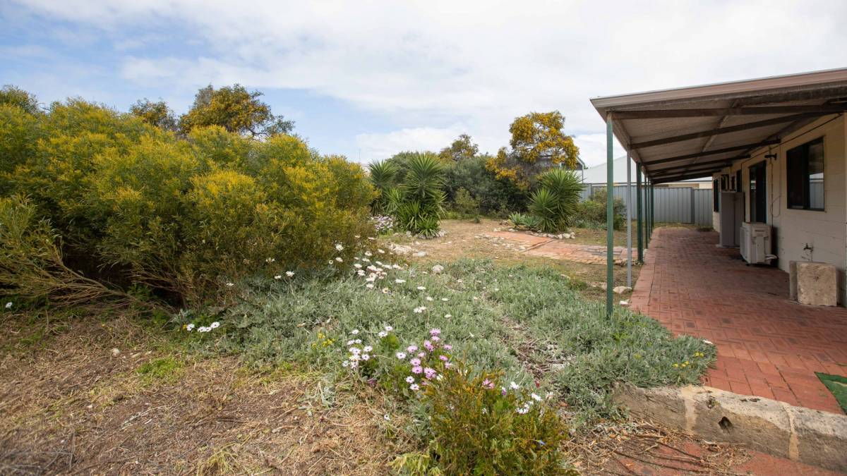 77 Ayrton Street, DAWESVILLE, WA 6211 AUS