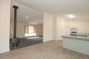 77 Ayrton Street, DAWESVILLE, WA 6211 AUS