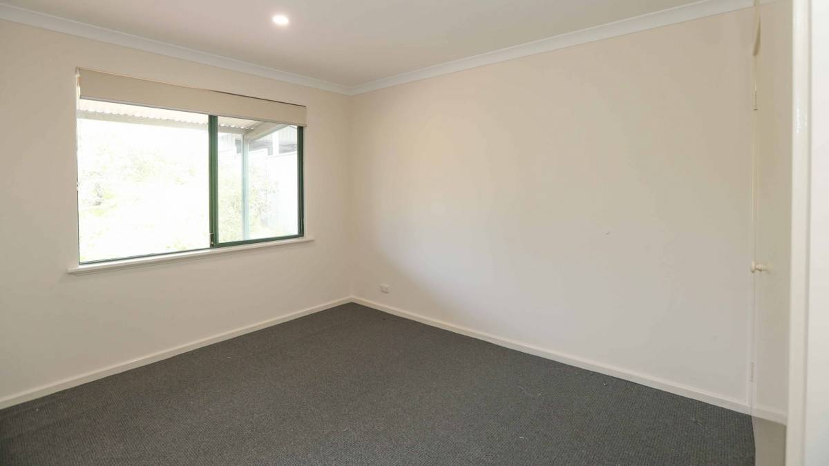 77 Ayrton Street, DAWESVILLE, WA 6211 AUS