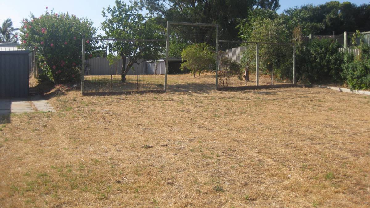8 Burley Street, Mandurah, WA 6210 AUS