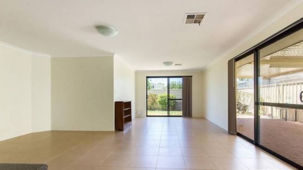 4/70 Rodoreda Crescent, Ravenswood, WA 6208 AUS