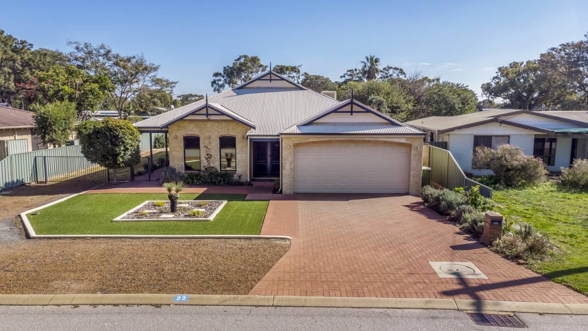 22 Flinders Street, Falcon, WA 6210 AUS
