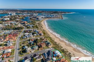 2 Barry Street, Mandurah, WA 6210 AUS
