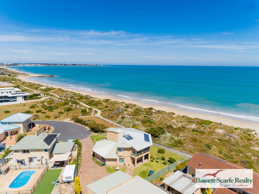 3 Petina Court, Silver Sands - Thumbnail 3