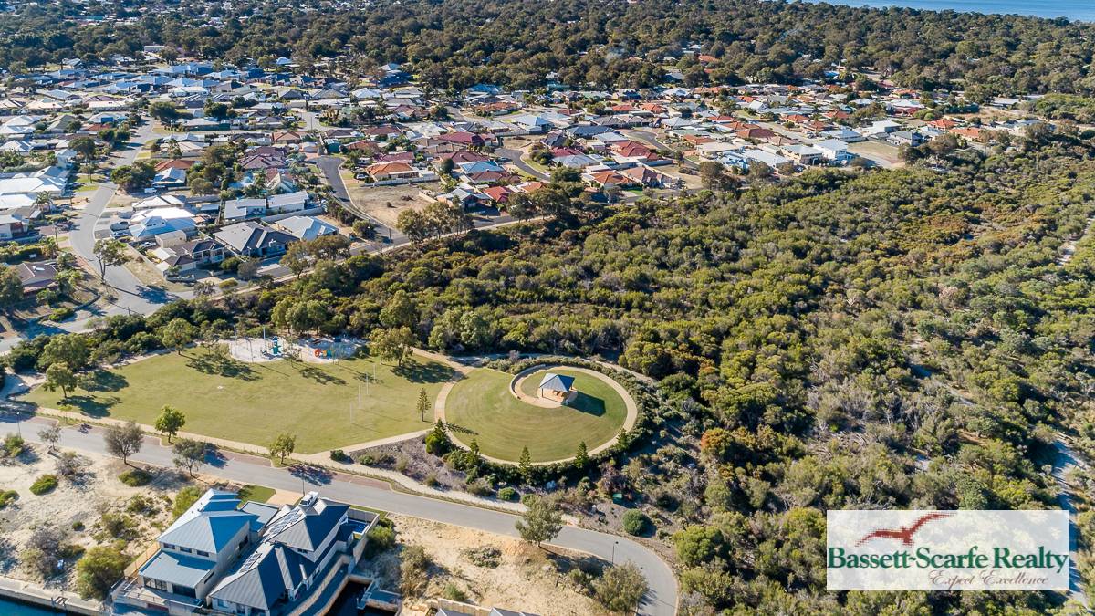 11B Knight Place, Wannanup, WA 6210 AUS