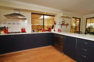 5 Goldsworthy Loop, DAWESVILLE, WA 6211 AUS