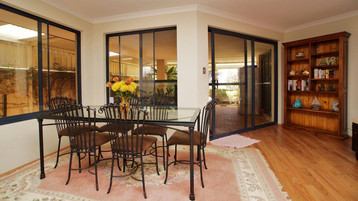 5 Goldsworthy Loop, DAWESVILLE, WA 6211 AUS