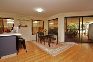 5 Goldsworthy Loop, DAWESVILLE, WA 6211 AUS