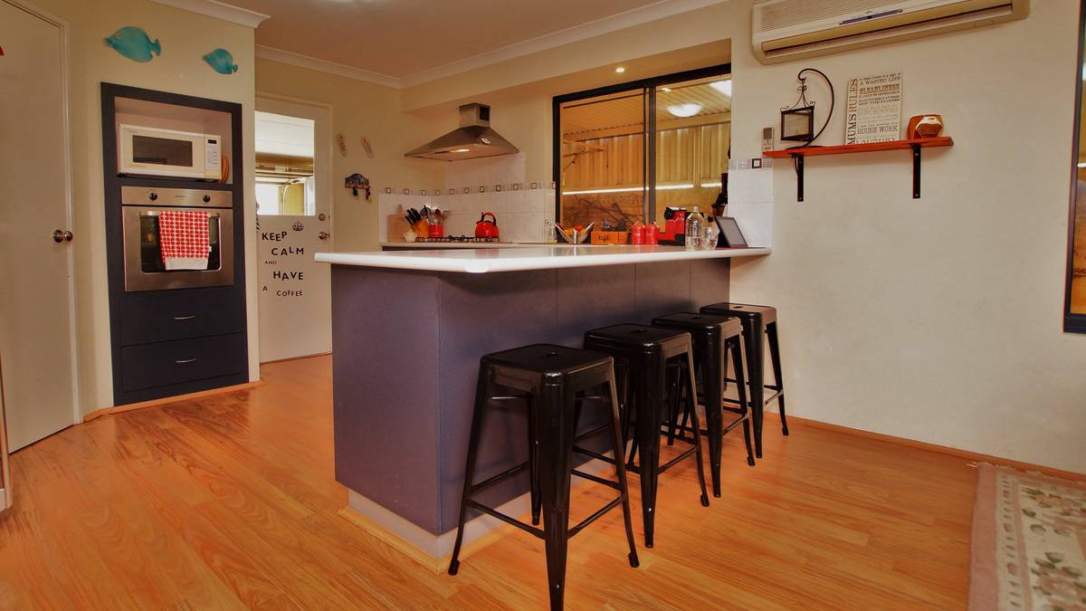 5 Goldsworthy Loop, DAWESVILLE, WA 6211 AUS