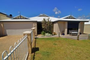 5 Goldsworthy Loop, DAWESVILLE, WA 6211 AUS