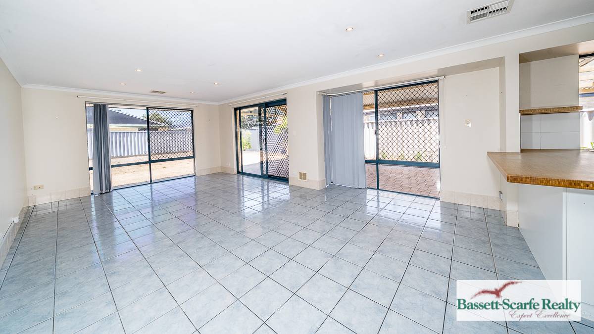 68 Zaragoza Drive, Port Kennedy, WA 6172 AUS