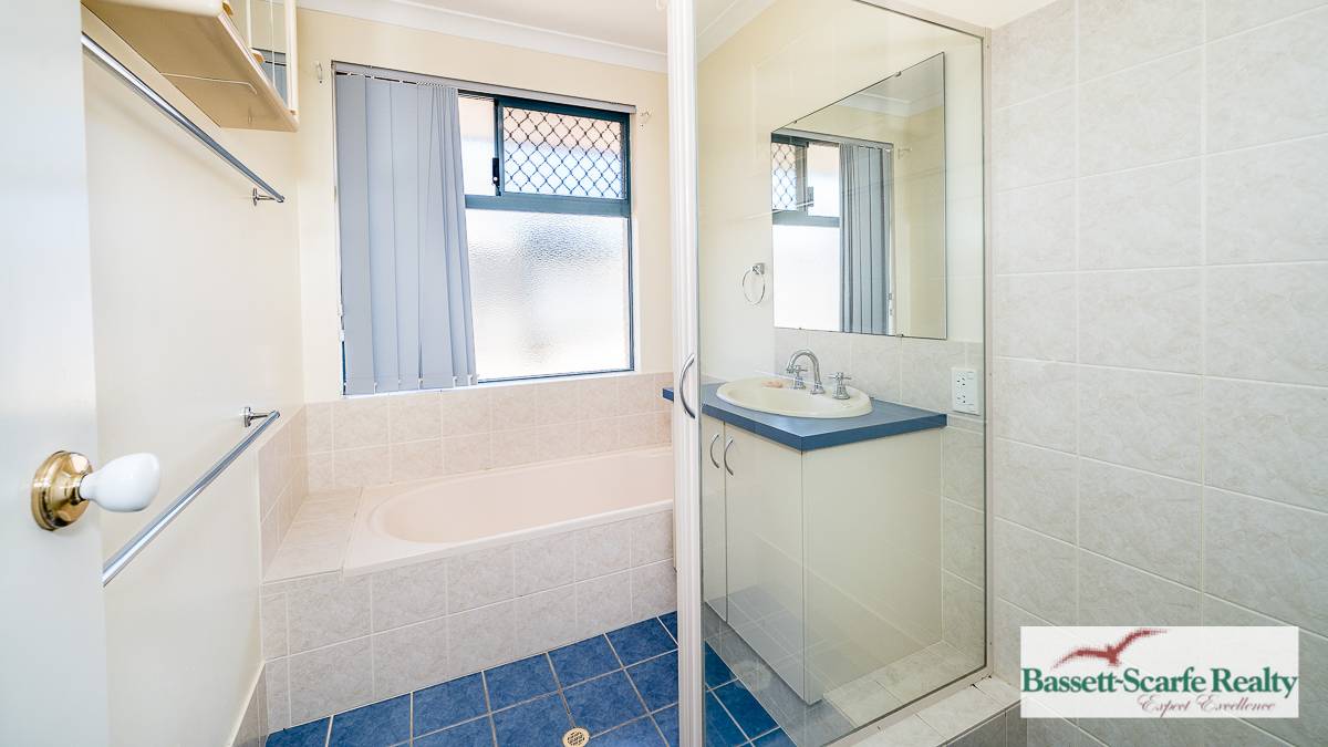 68 Zaragoza Drive, Port Kennedy, WA 6172 AUS