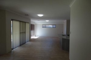 3 Adriana Way, Halls Head, WA 6210 AUS