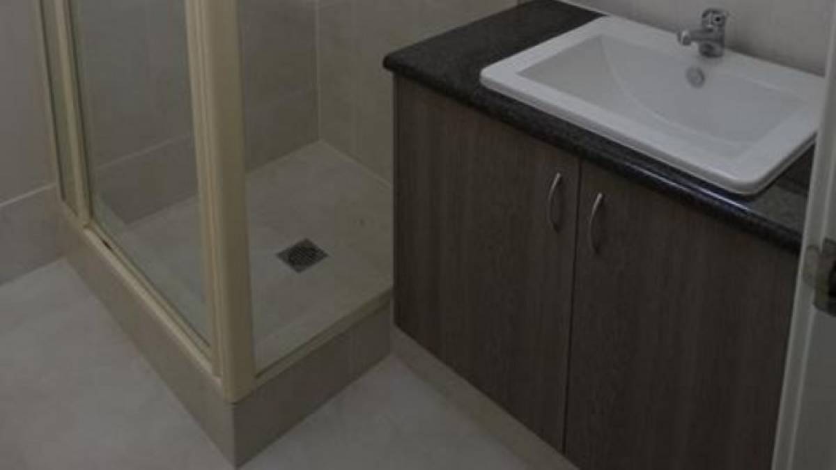 3 Adriana Way, Halls Head, WA 6210 AUS