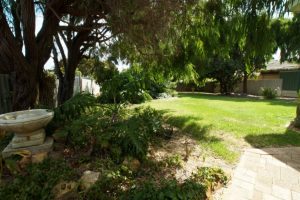 28 Yeedong Road, Falcon, WA 6210 AUS