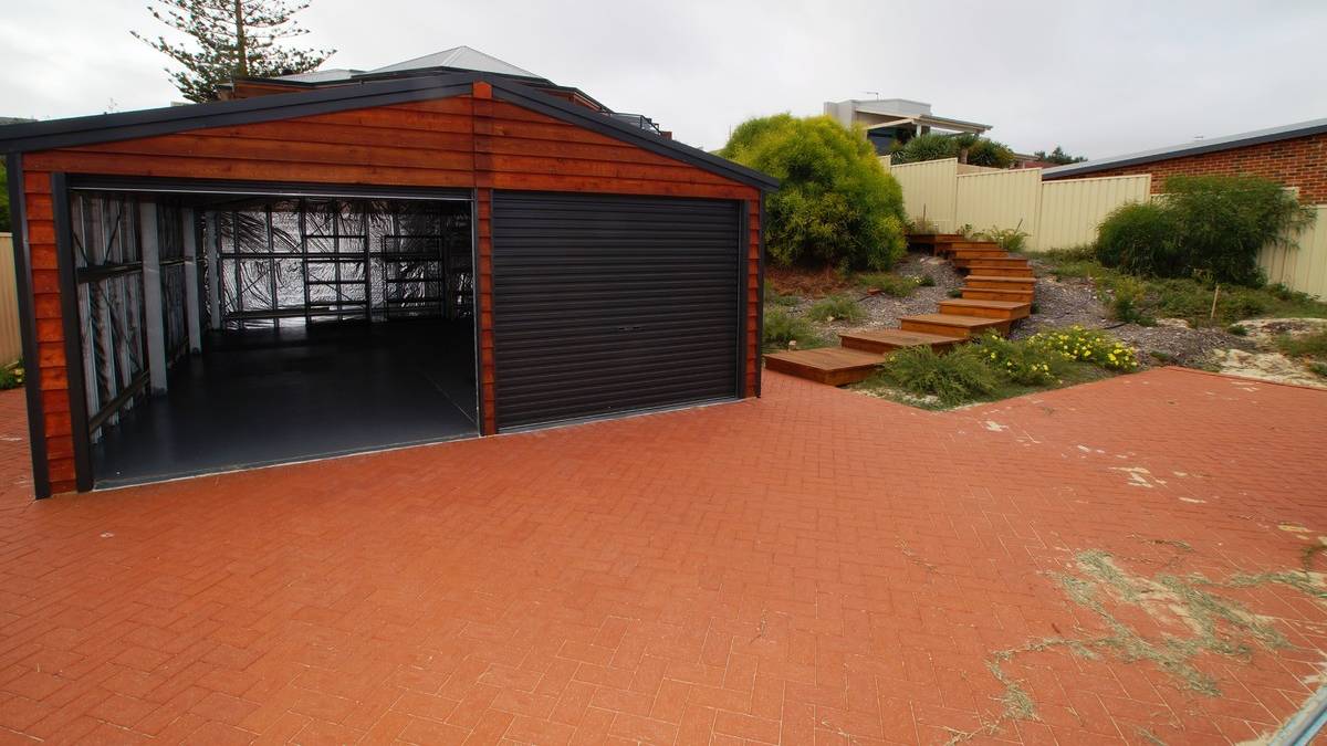 84 Foreshore Drive, Singleton, WA 6175 AUS